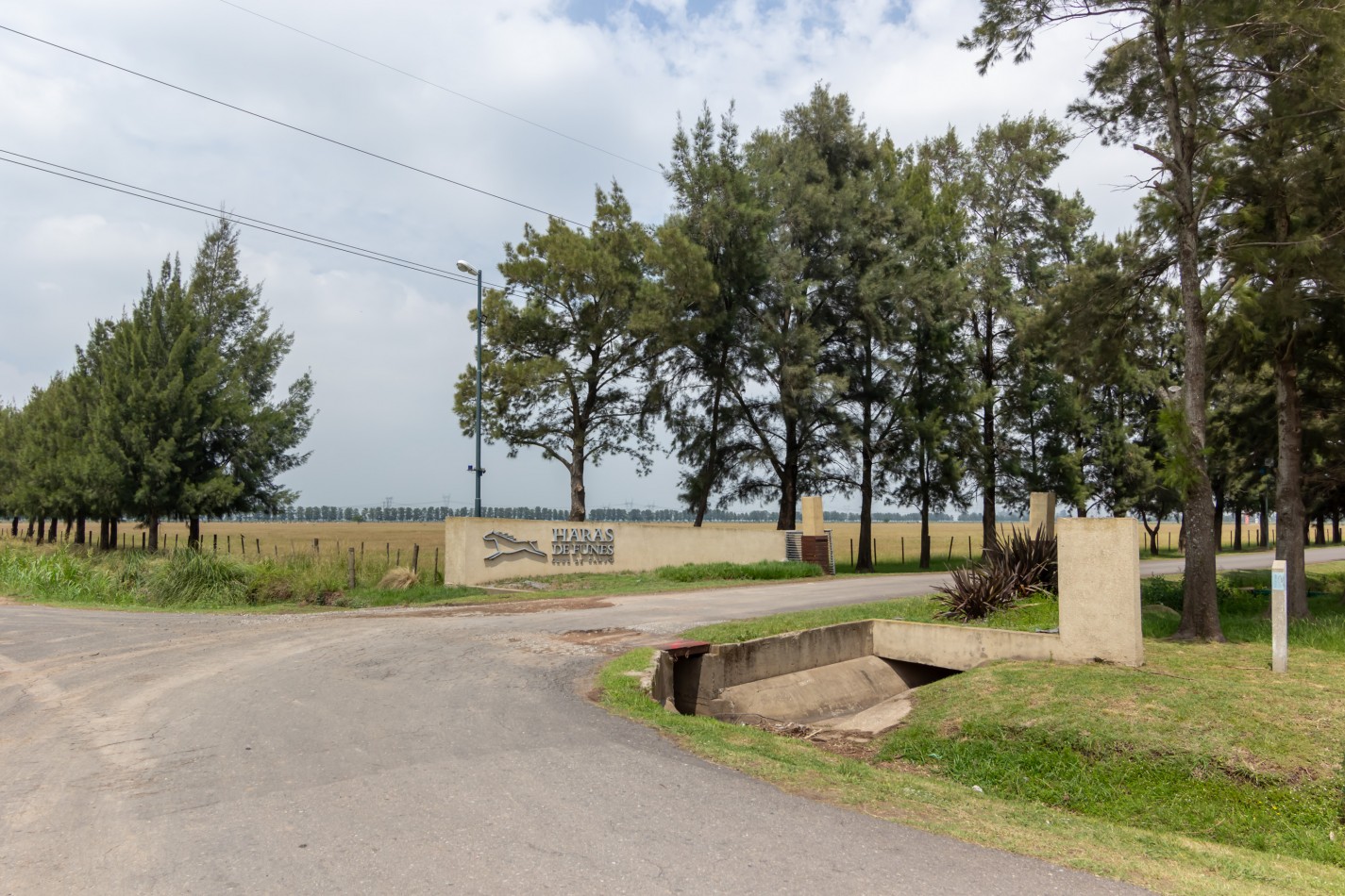 HARAS DE FUNES - CLUB DE CAMPO