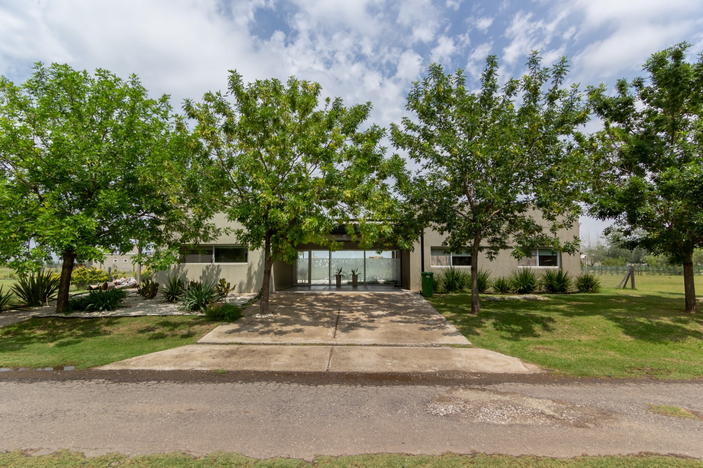 HARAS DE FUNES - CLUB DE CAMPO